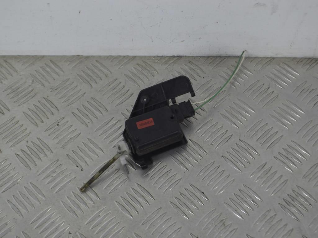 Активатор замка крышки топливного бака Renault Megane 1 (1996-2002) 7700838340