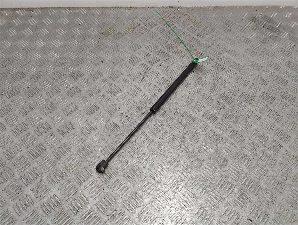 Амортизатор крышки багажника (3-5 двери)