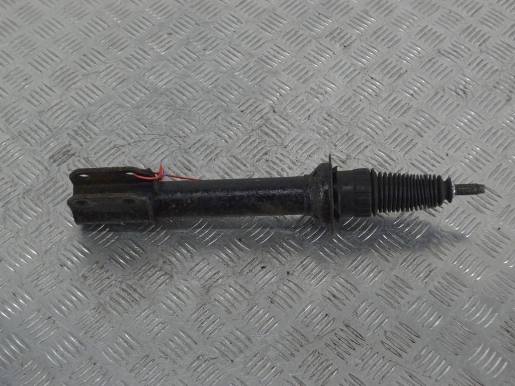 Амортизатор передний левый Renault Megane 1 (1996-2002)