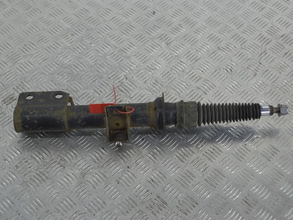 Амортизатор передний левый Renault Safrane (1992-2000) 7700426728