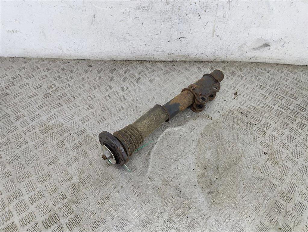 Амортизатор передний левый