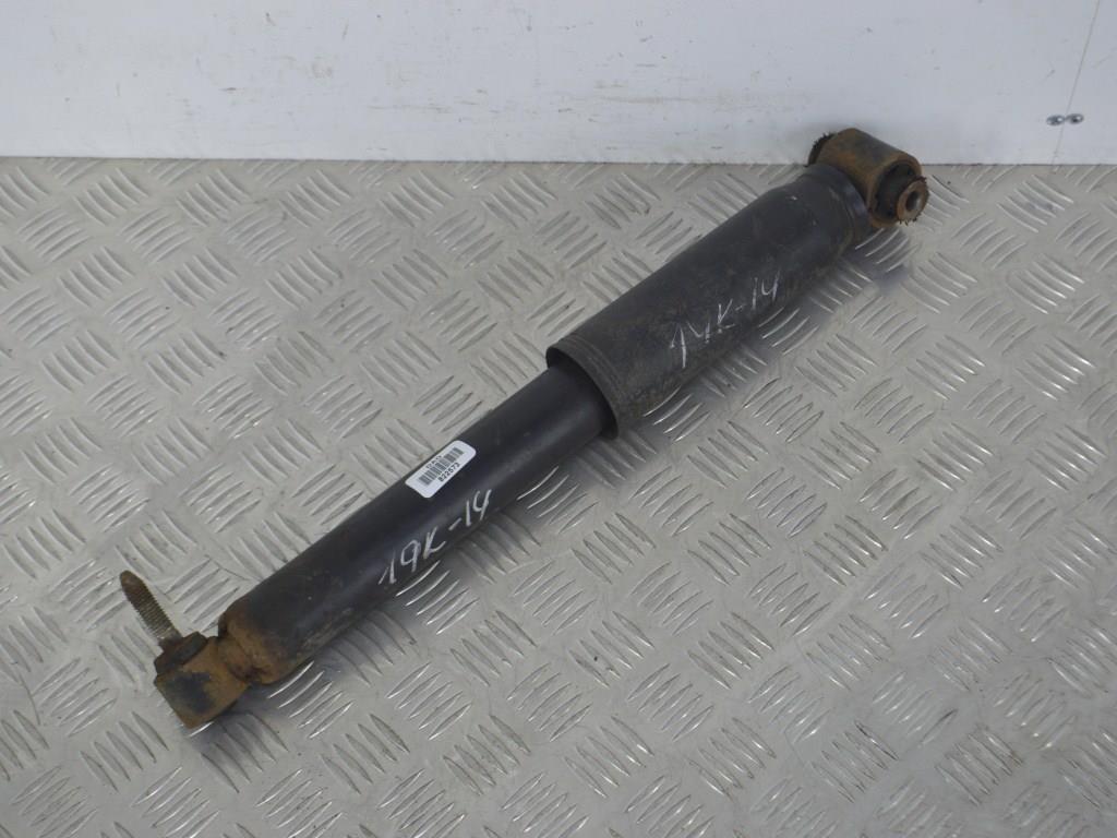 Амортизатор задний