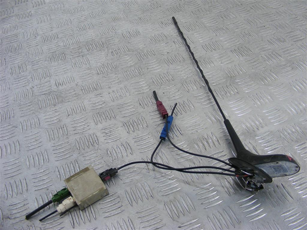 Антенна Renault Trafic 2 (2001-2006)