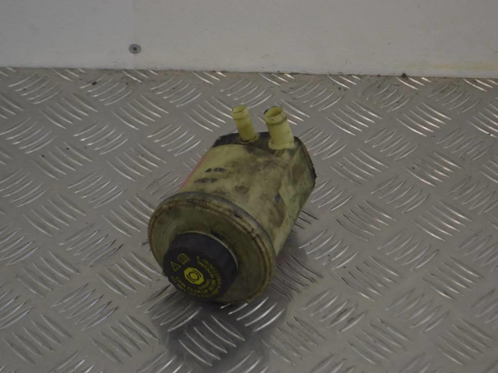 Бачок гидроусилителя