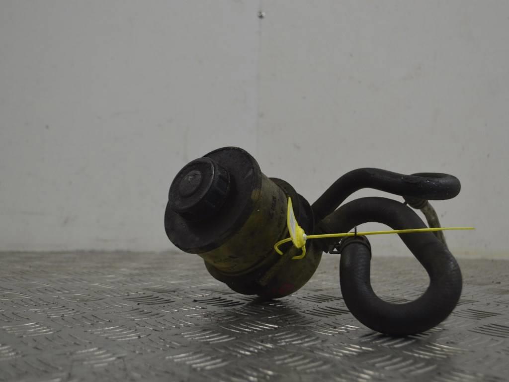 Бачок гидроусилителя