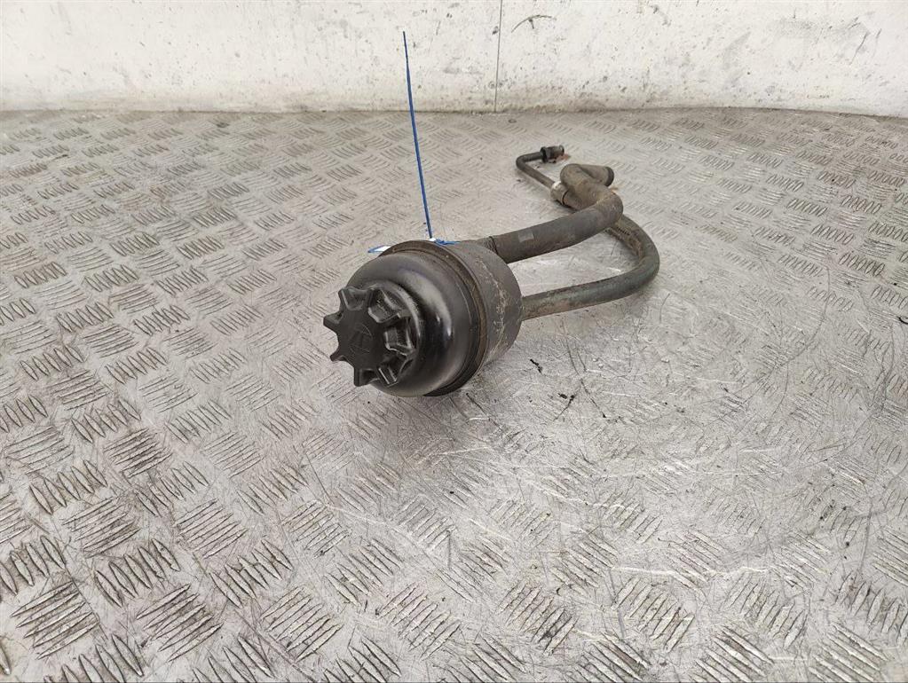 Бачок гидроусилителя