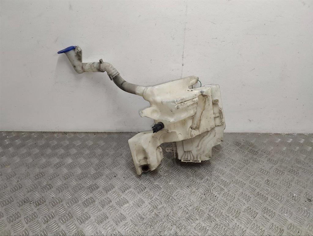 Бачок омывателя