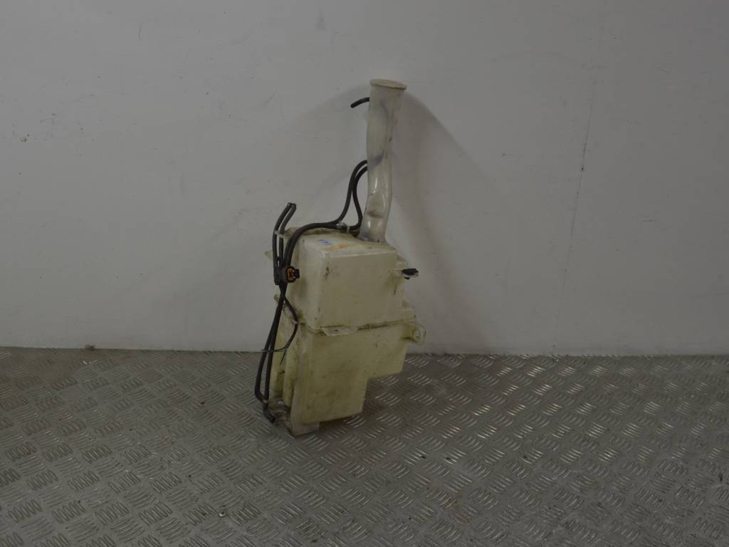 Бачок омывателя