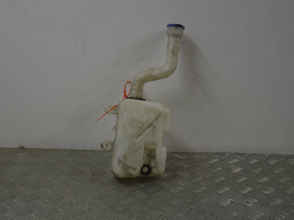 Бачок омывателя