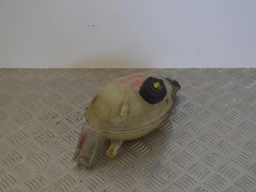 Бачок расширительный Renault Master 3 (2010-2019) 217100015R