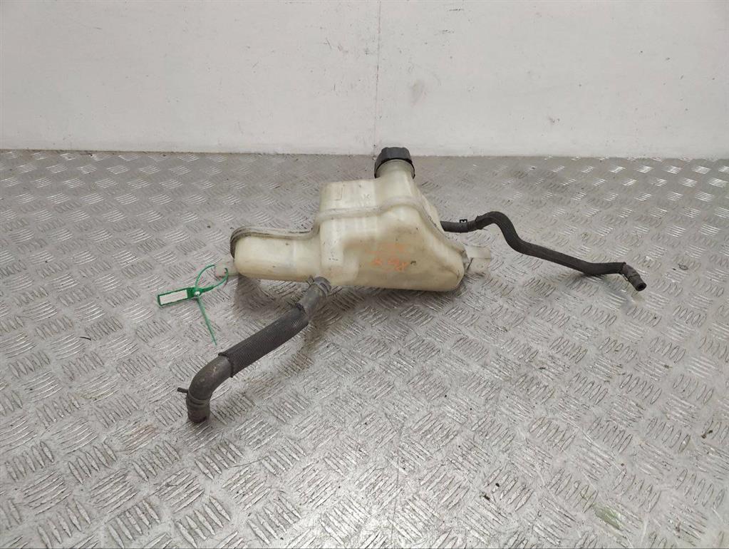 Бачок расширительный