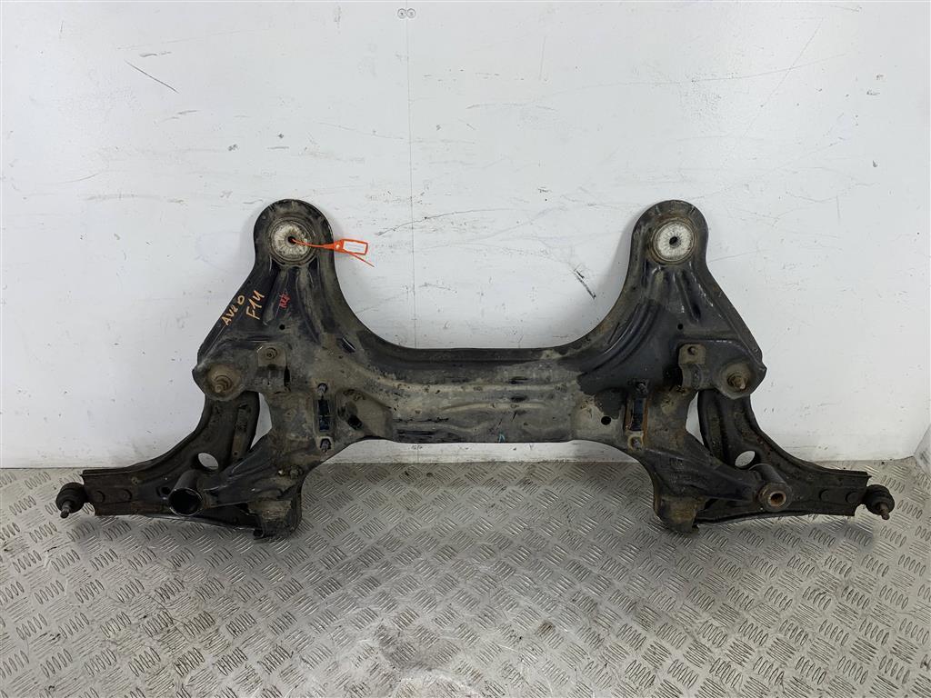 Балка подвески передняя (подрамник)