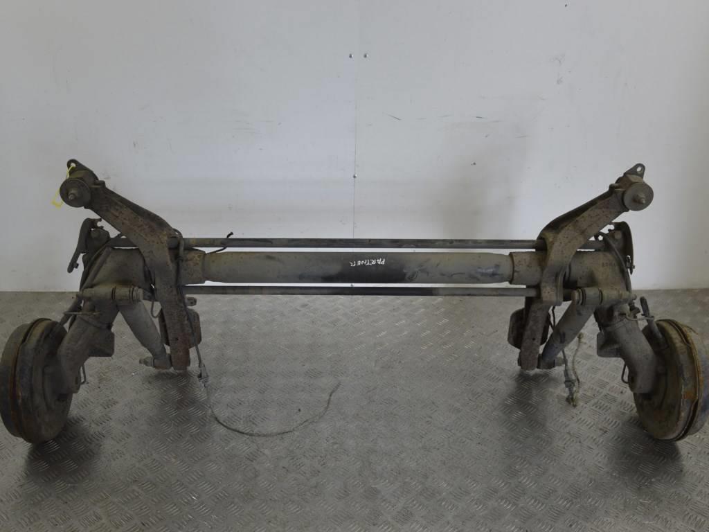 Балка подвески задняя Citroen Berlingo (1996-2002)