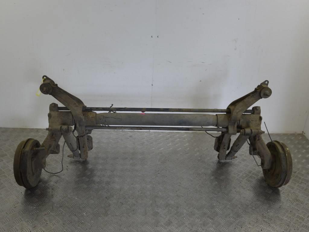 Балка подвески задняя Peugeot Partner (1996-2002)