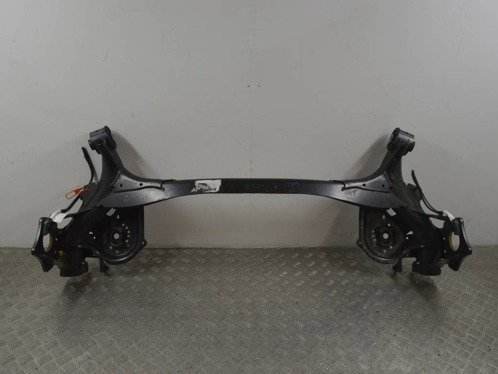 Балка подвески задняя