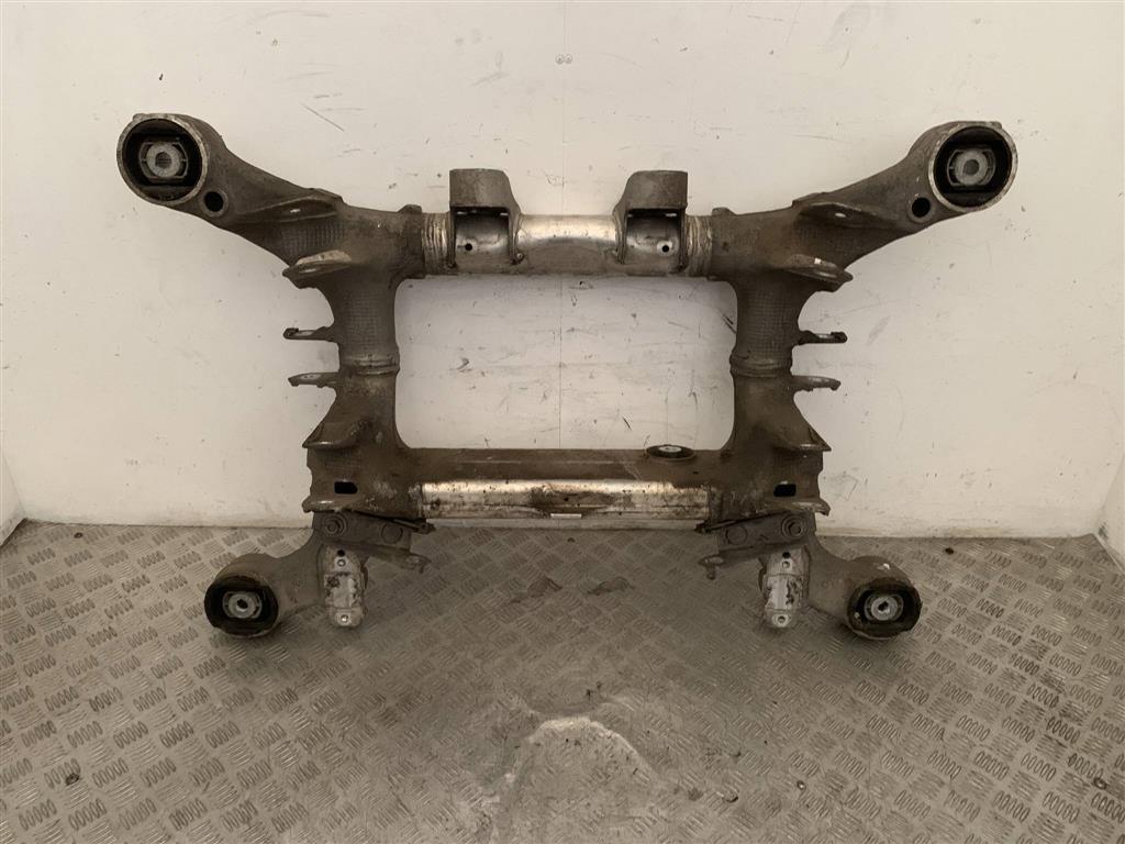 Балка подвески задняя