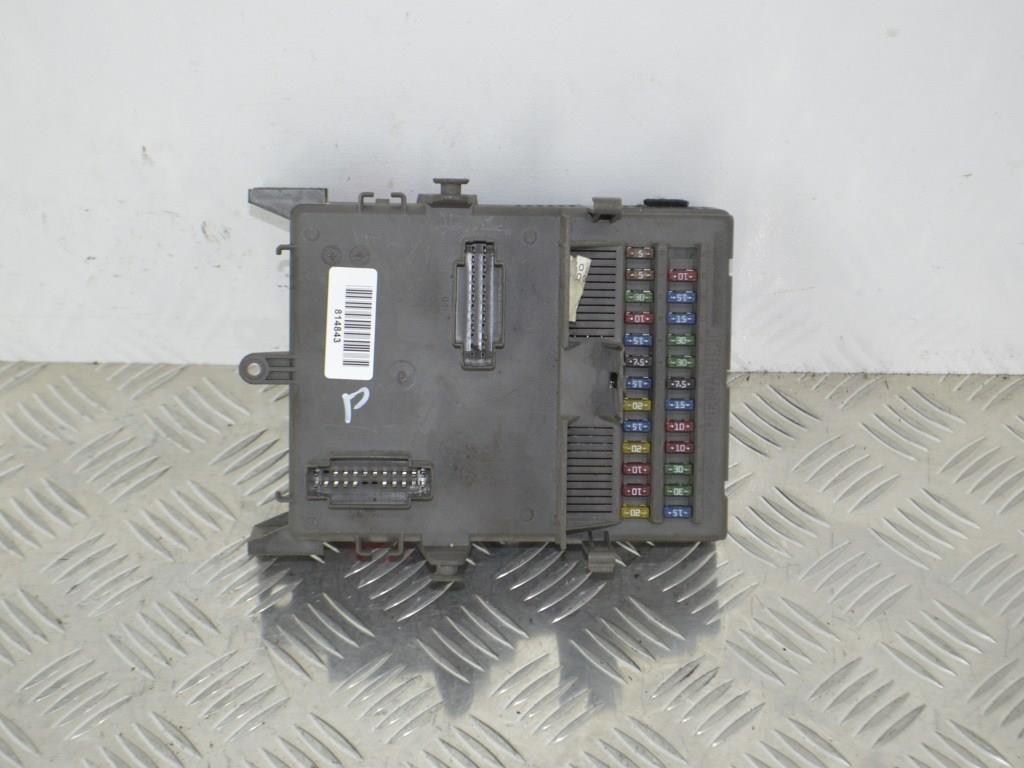 Блок предохранителей Renault Laguna 2 (2001-2007) 8200148810A, 8200004201E