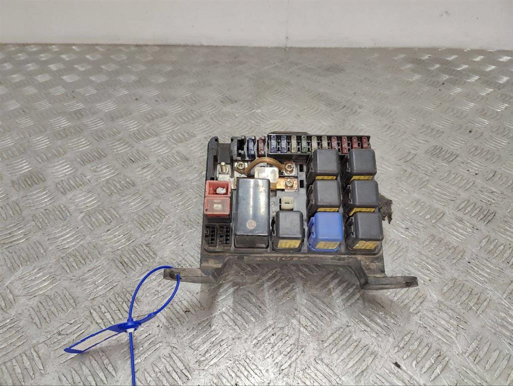 Блок предохранителей