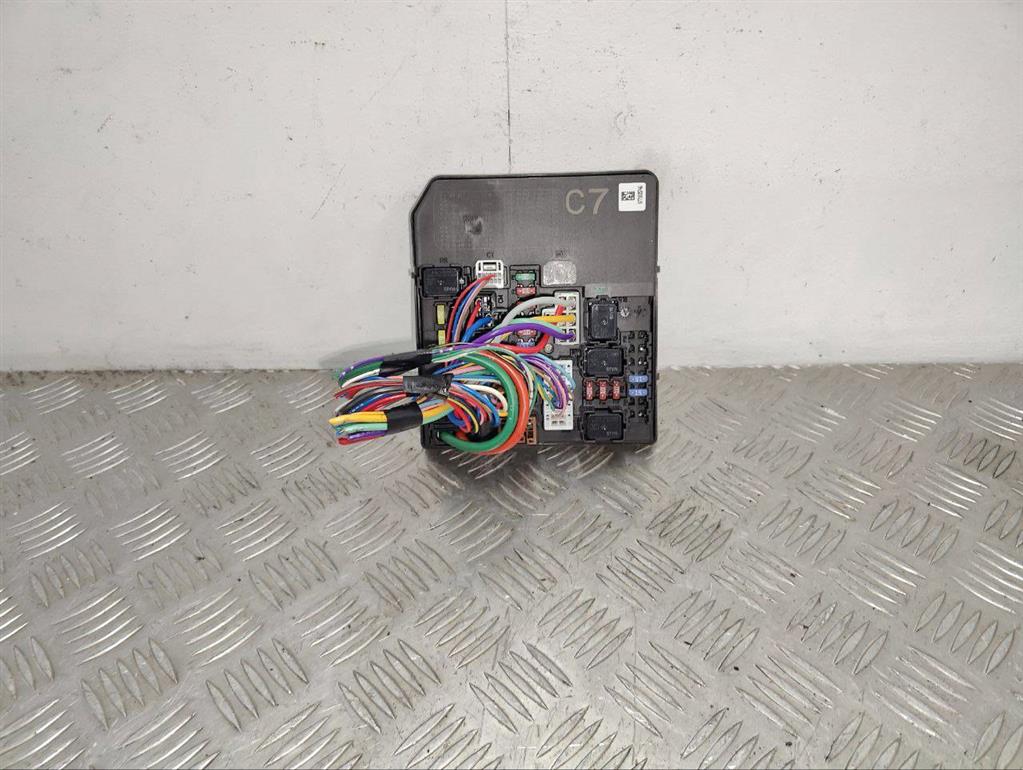 Блок предохранителей