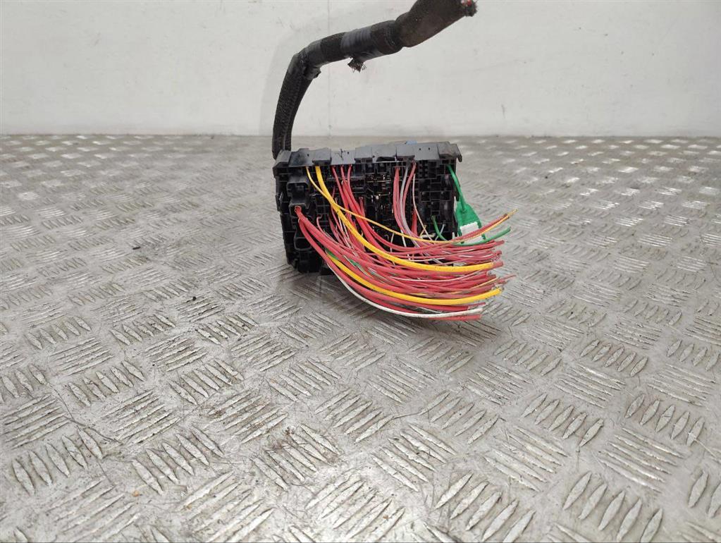 Блок предохранителей