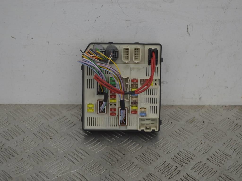 Блок предохранителей