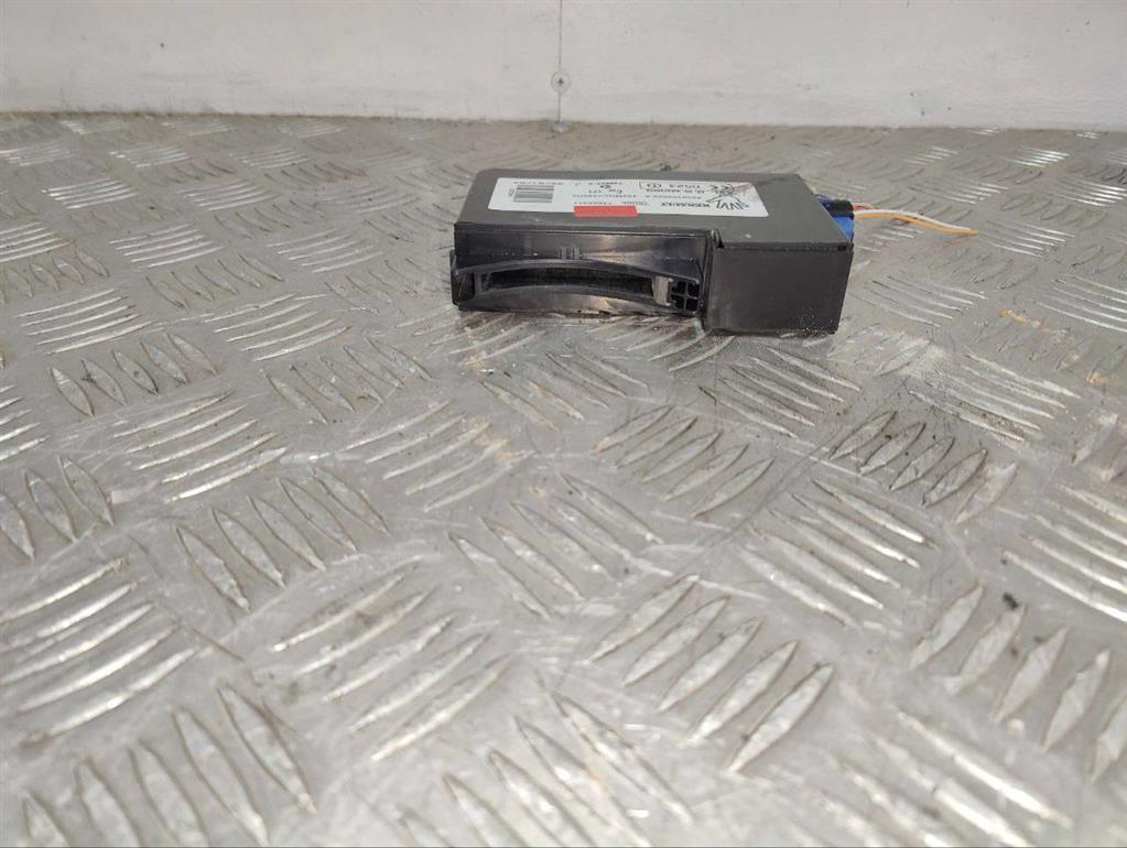 Блок считывания ключ-карты