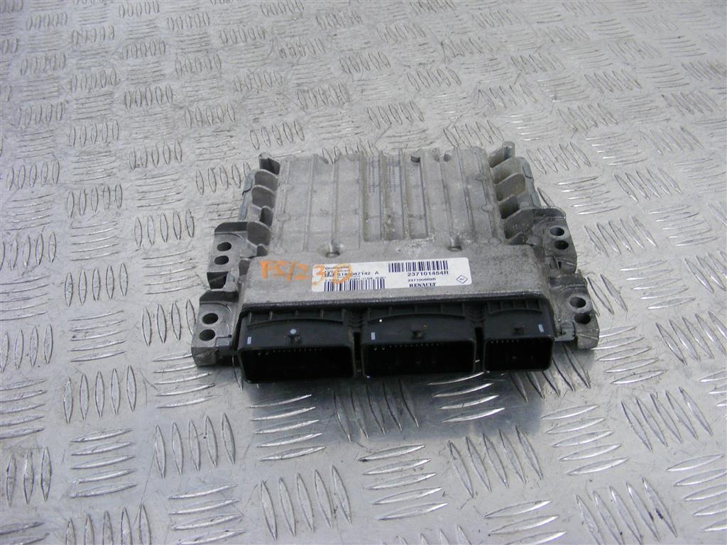 Блок управления двигателем