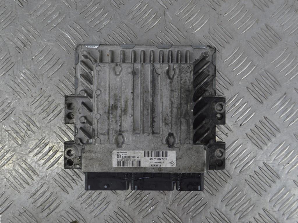 Блок управления двигателем