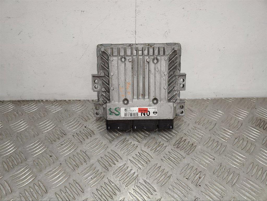 Блок управления двигателем