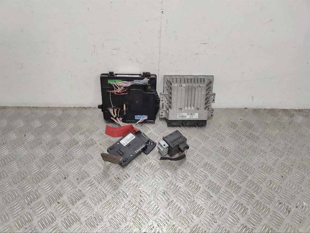 Блок управления двигателем