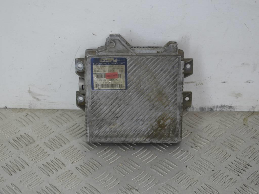 Блок управления двигателем