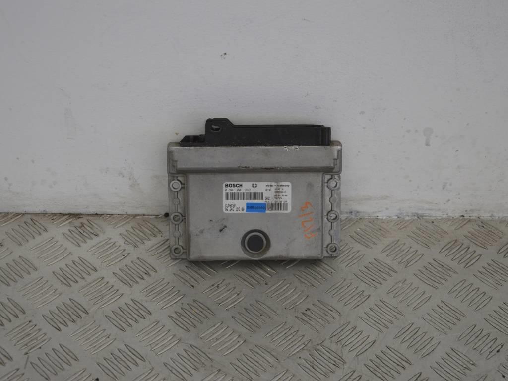 Блок управления двигателем