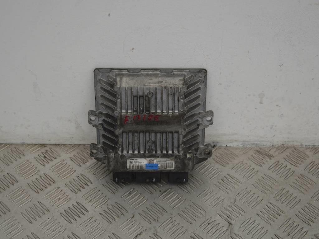 Блок управления двигателем