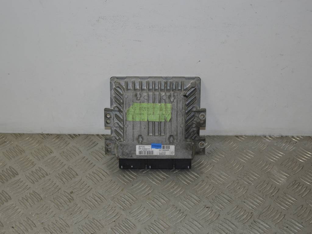 Блок управления двигателем