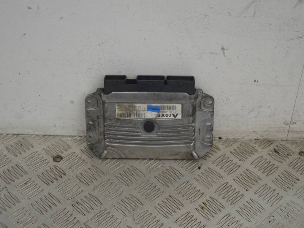 Блок управления двигателем