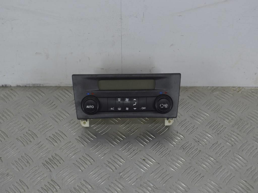 Блок управления печки/климат-контроля Renault Laguna 2 (2001-2007) 8200264425