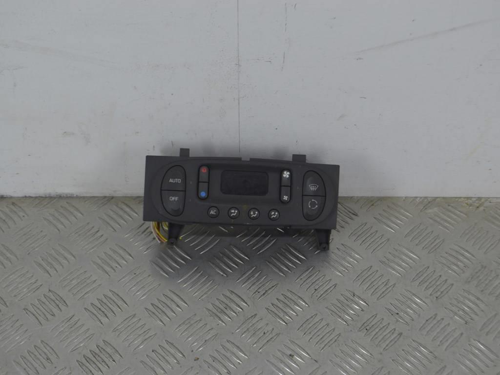 Блок управления печки/климат-контроля Renault Scenic 1 (1996-2003) 7700435401