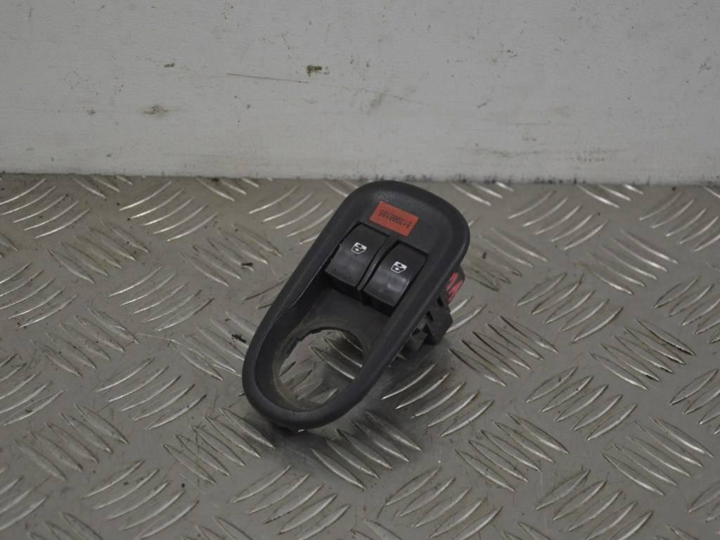 Блок управления стеклоподъемниками Renault Kangoo 2 (2007-2019) 8200476806