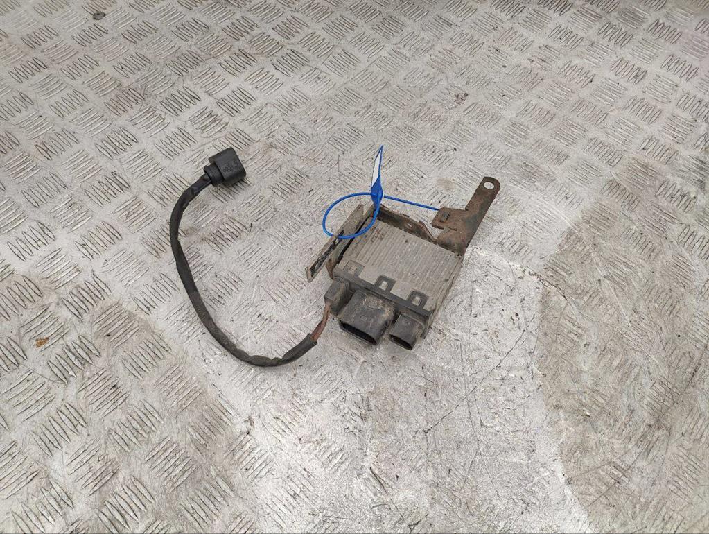 Блок управления вентилятором радиатора