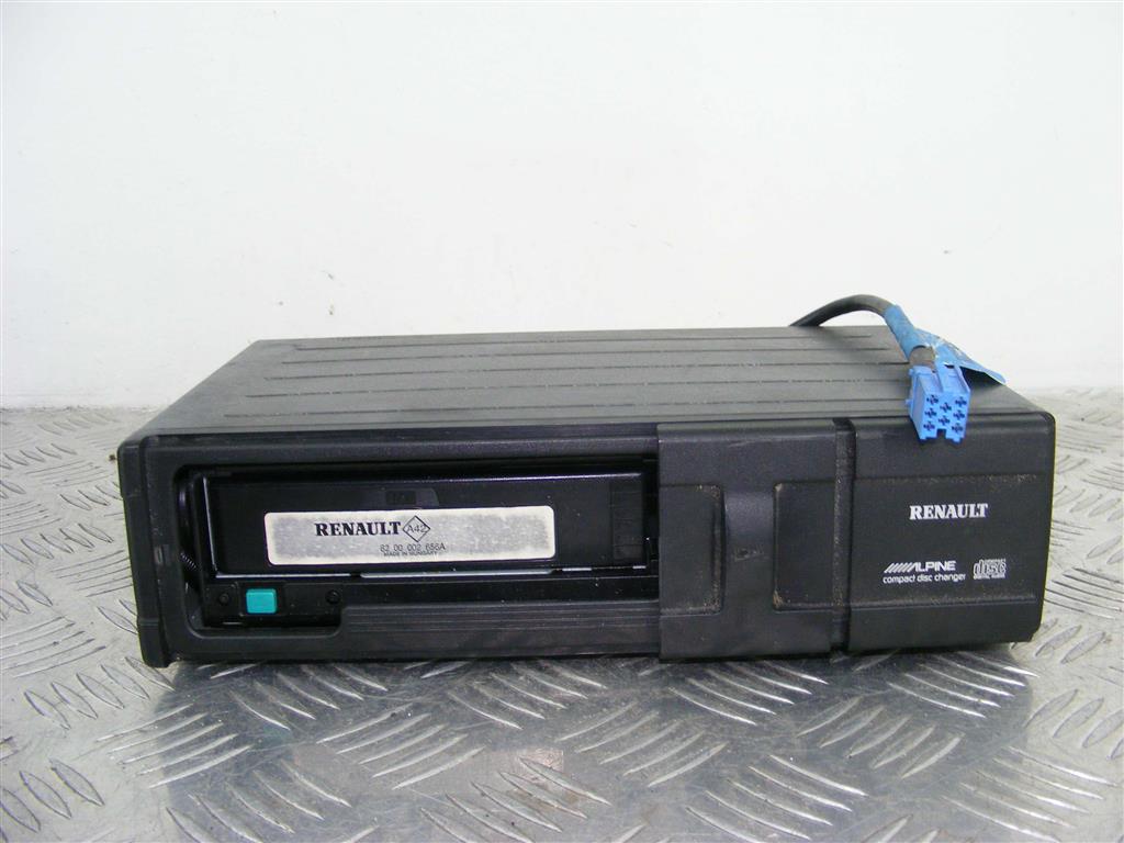CD-чейнджер Renault Espace 4 (2003-2010) 8200207100