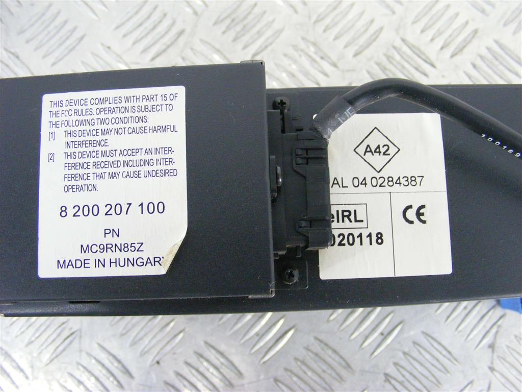 CD-чейнджер Renault Espace 4 (2003-2010) 8200207100