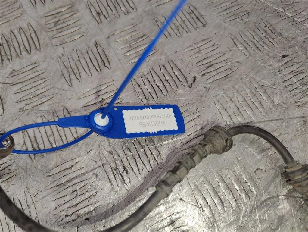 Датчик ABS передний