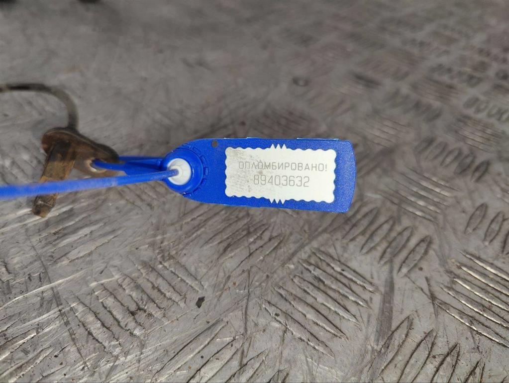 Датчик ABS передний