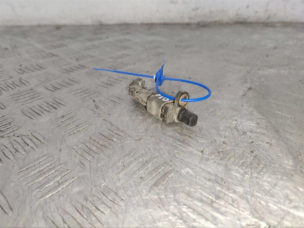 Датчик ABS задний