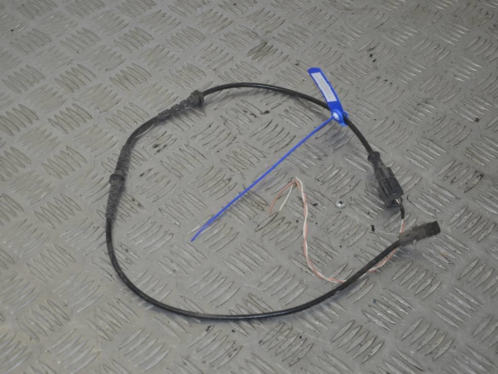 Датчик ABS задний