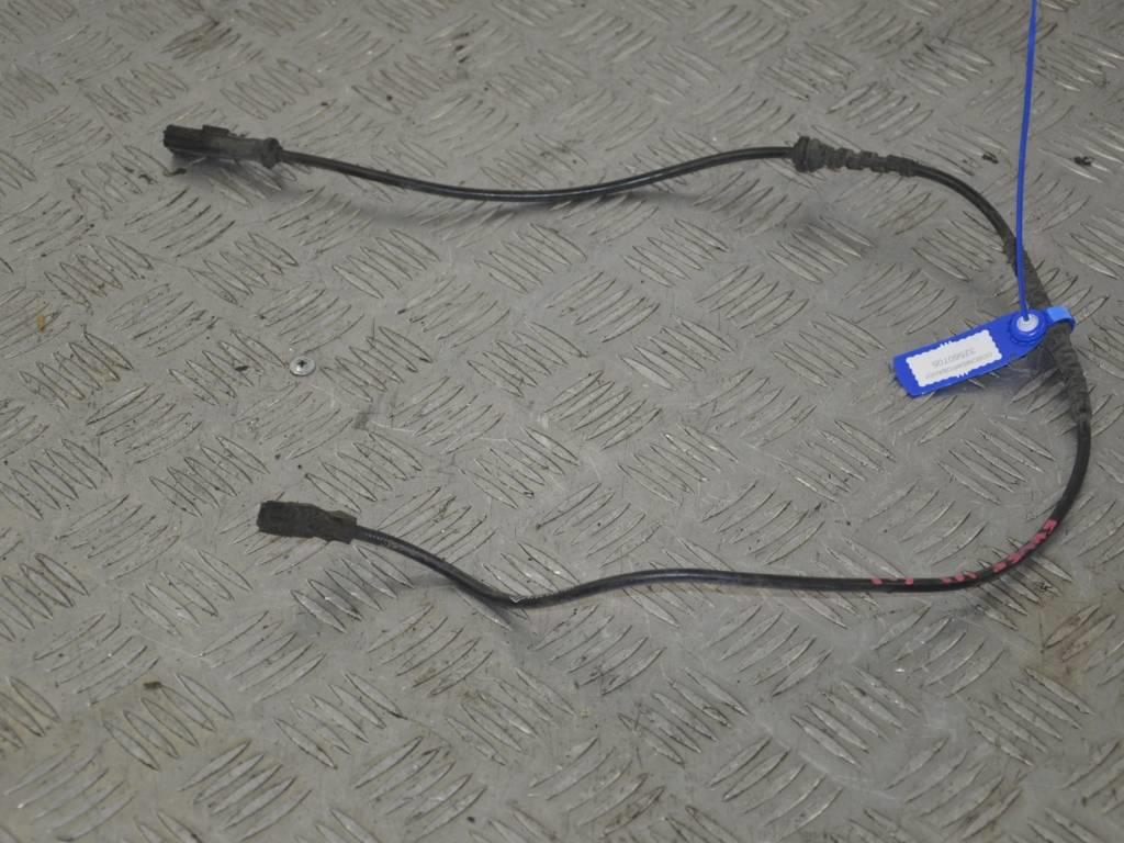 Датчик ABS задний