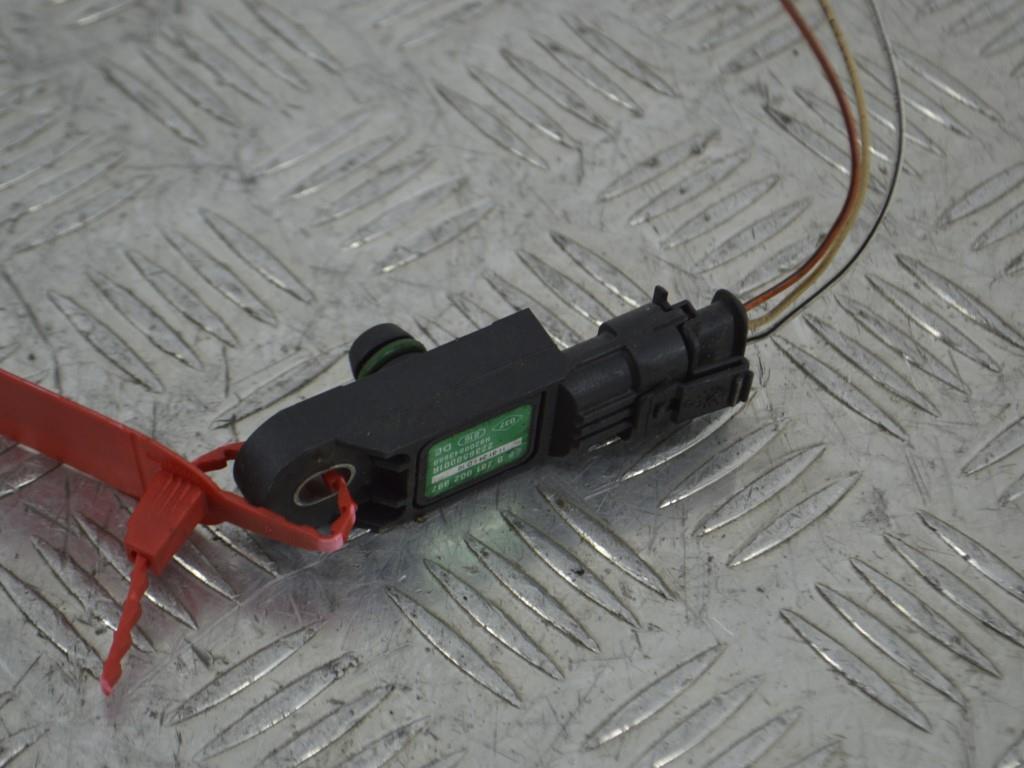 Датчик давления наддува Renault Megane 3 (2008-2019) 223650001R, 8200843680, 0281002997