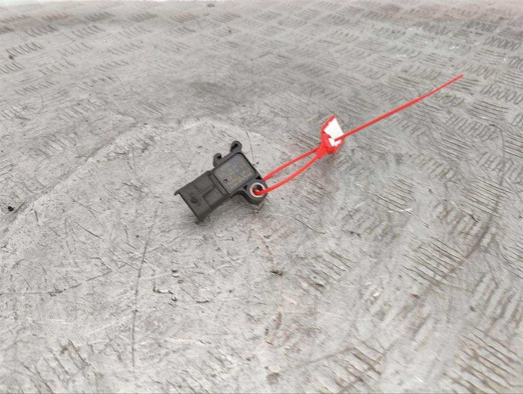 Датчик давления наддува