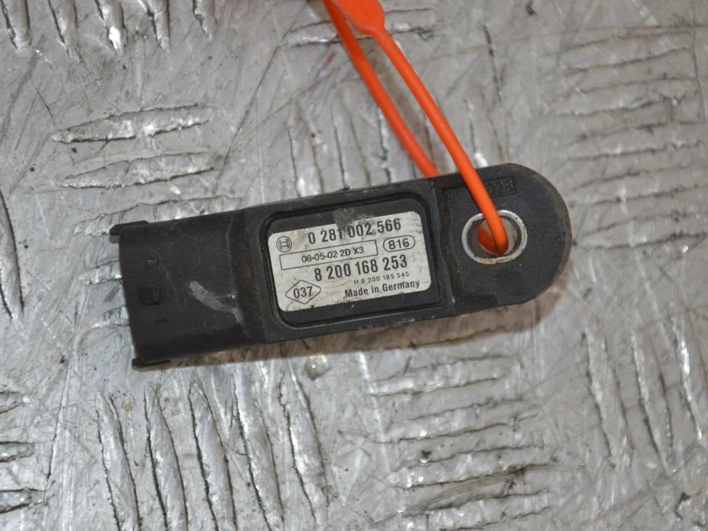 Датчик давления наддува