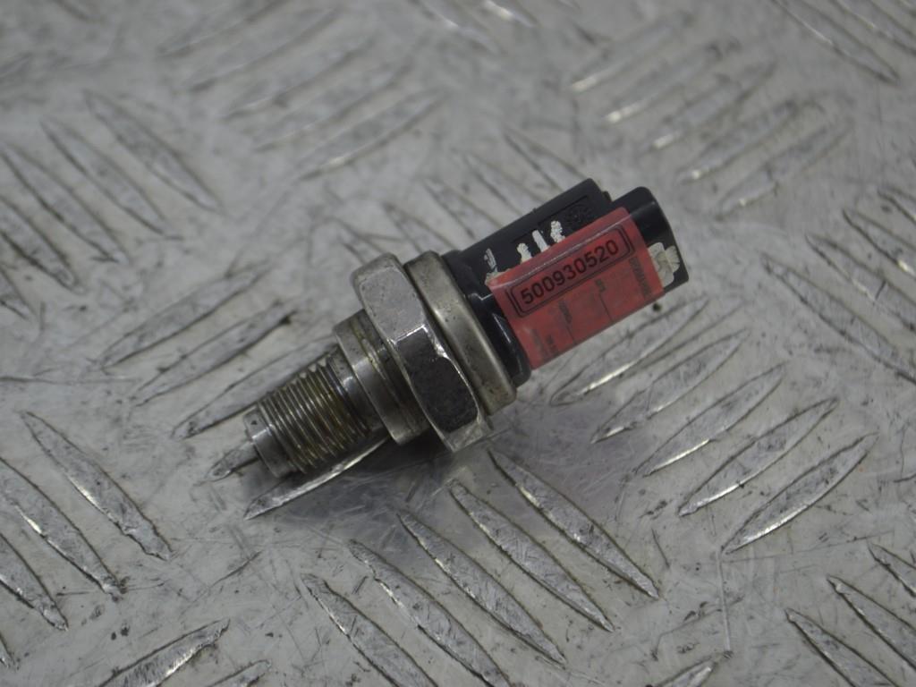 Датчик давления топлива Renault Laguna 3 (2007-2015) 5WS40208